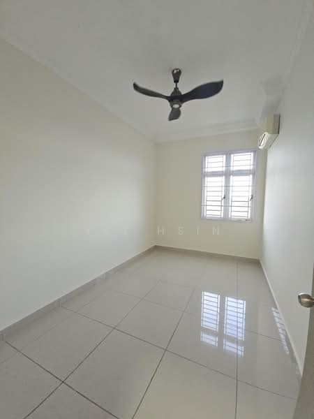 Service Residence for Sale at Meridin Bayvue Serviced Apartment - Yee Hsin - Interior - PropertyGuru.com.my