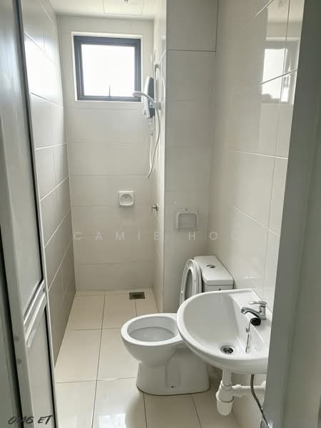 Servis Apartment untuk Dijual di Maple Residences @ Bandar Bestari Klang - Camie Hoo - Bathroom - PropertyGuru.com.my