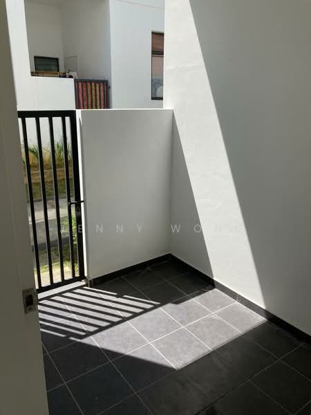Rumah Teres 2 Tingkat untuk Disewa di Eco Grandeur (Puncak Alam) - Jenny Wong - Exterior - PropertyGuru.com.my