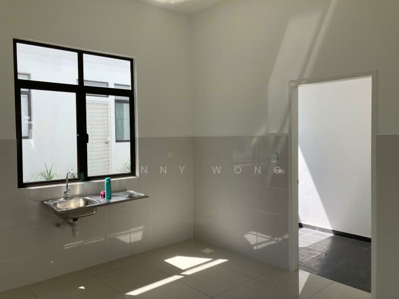 Rumah Teres 2 Tingkat untuk Disewa di Eco Grandeur (Puncak Alam) - Jenny Wong - Kitchen - PropertyGuru.com.my