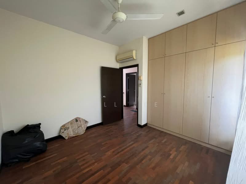 Rumah Teres 2 Tingkat untuk Dijual di Leisure Farm (Gelang Patah) - Will Lee - Bedroom - PropertyGuru.com.my