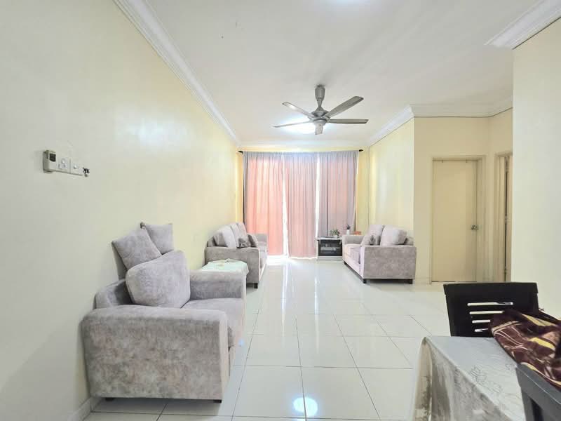 Condominium for Sale at Platinum Hill PV 6 - Afiq Sham - Living Room - PropertyGuru.com.my