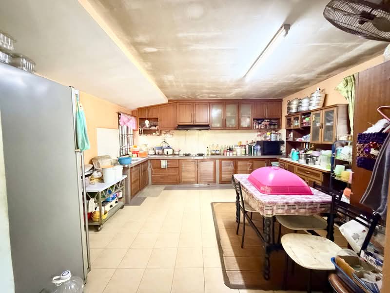 Others for Sale in Muar (Johor) - ALHAFIZ AZIS - Kitchen - PropertyGuru.com.my