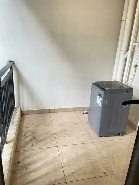 Pangsapuri untuk Disewa di Starview Bay @ Forest City - Alex Cheah - Balcony - PropertyGuru.com.my