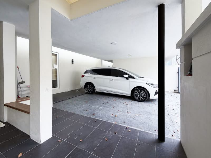 Terraced House for Sale in Tanjung Tokong (Penang) - Andrew Chong - Car Park - PropertyGuru.com.my