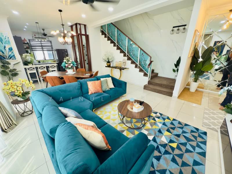 2-storey Terraced House for Sale in Eco Grandeur (Puncak Alam) - Zainul Rashid - Living Room - PropertyGuru.com.my