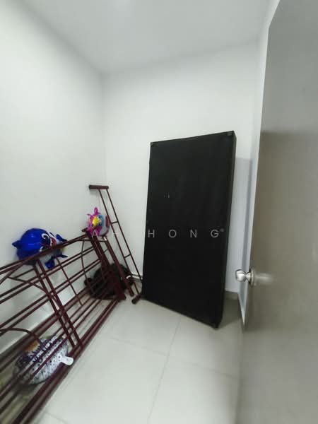 Servis Apartment untuk Disewa di Larkin Heights - Ah Hong - PropertyGuru.com.my