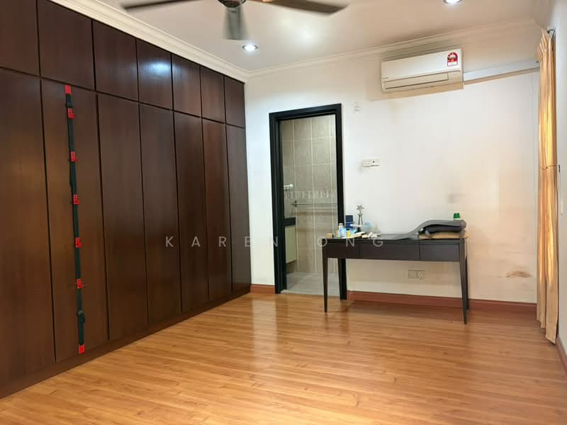 Semi-Detached House for Sale in Taman Yarl (Jalan Klang Lama (Old Klang Road)) - Karen Ong - PropertyGuru.com.my