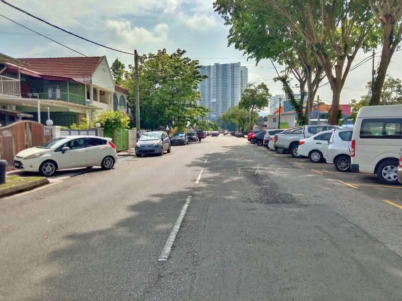 Rumah Teres 2 Tingkat untuk Dijual di Ampang (Kuala Lumpur) - Hannee Tay - Exterior - PropertyGuru.com.my