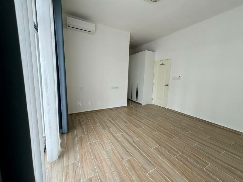 2-storey Terraced House for Rent in Taman Damansara Aliff (Tampoi) - Nick Low - Bedroom - PropertyGuru.com.my