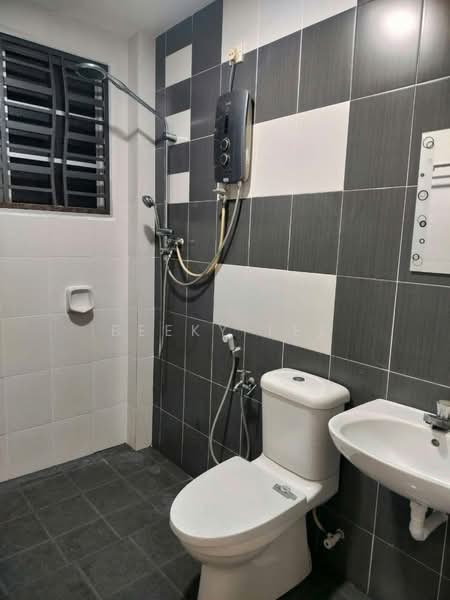 2-storey Terraced House for Sale in Sitiawan (Perak) - Beeky Lee - Bathroom - PropertyGuru.com.my