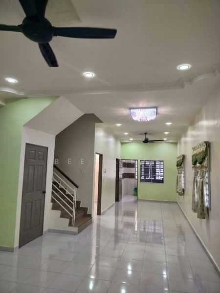 2-storey Terraced House for Sale in Sitiawan (Perak) - Beeky Lee - Living Room - PropertyGuru.com.my
