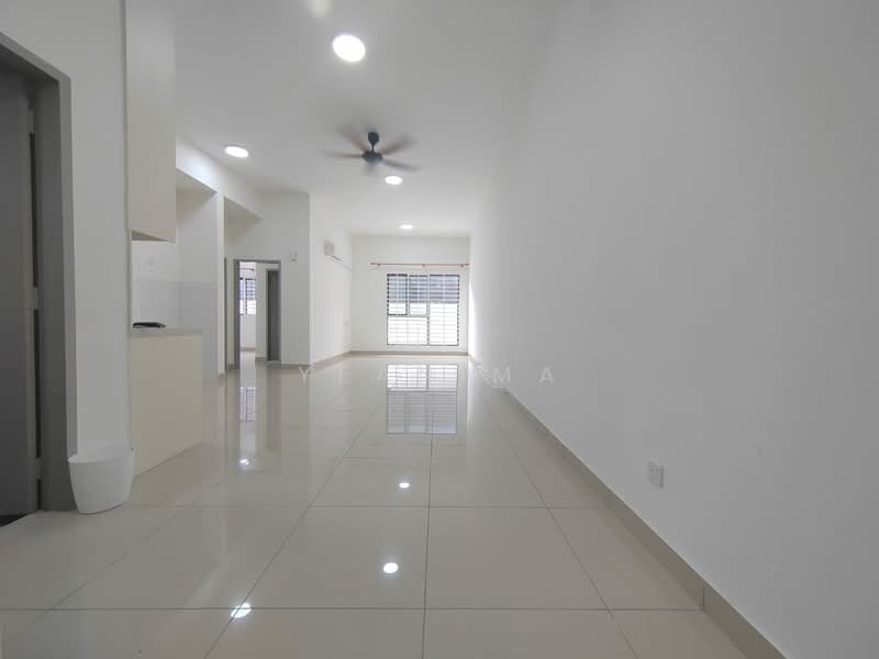 Kondominium untuk Disewa di Avia Plus, Bandar Country Homes - Yean Ma - Living Room - PropertyGuru.com.my