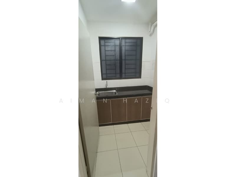Apartment for Rent at Seri Kasturi Apartments - Aiman Haziq - Kitchen - PropertyGuru.com.my