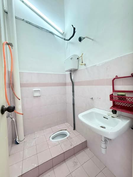 1-storey Terraced House for Sale in Taman Nusa Bestari 2 (Iskandar Puteri (Nusajaya)) - Sharon Ng - Bathroom - PropertyGuru.com.my