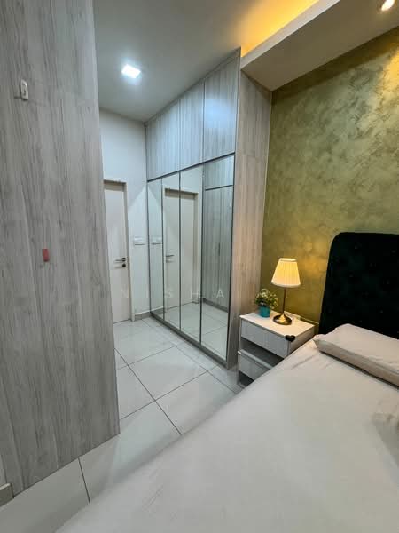 Kondominium untuk Dijual di LakePark Residence @ KL North - Nisha R - Bedroom - PropertyGuru.com.my