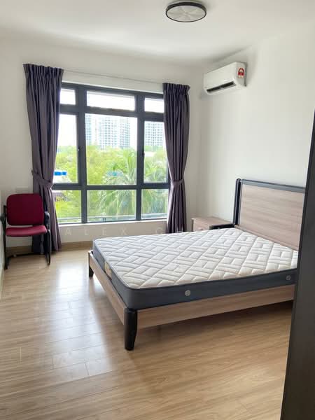 Pangsapuri untuk Disewa di Starview Bay @ Forest City - Alex Cheah - Bedroom 1 - PropertyGuru.com.my