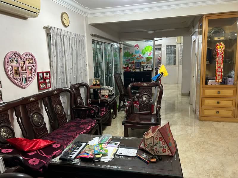 Rumah Teres 2 Tingkat untuk Dijual di Taman Megah Kepong (Kepong) - Eric Per - Living Room - PropertyGuru.com.my