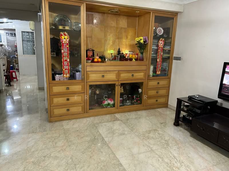 Rumah Teres 2 Tingkat untuk Dijual di Taman Megah Kepong (Kepong) - Eric Per - Living Room - PropertyGuru.com.my