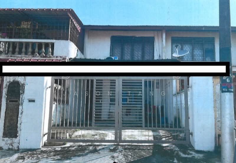 2-storey Terraced House for Sale in Taman Johor Jaya (Johor Bahru) - Jason Tang - Exterior - PropertyGuru.com.my