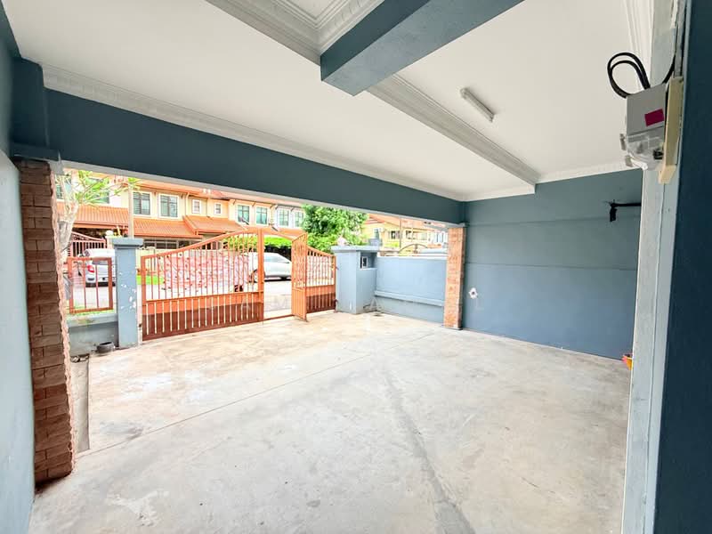 2.5-storey Terraced House for Rent in Ampang Saujana (Ampang) - Sam Jamal - Exterior - PropertyGuru.com.my