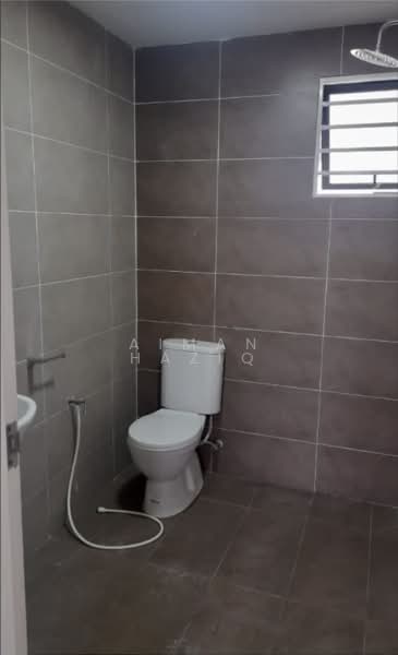 Condominium for Rent at The Greens (Residensi Hijauan) @ Subang West - Aiman Haziq - Bathroom - PropertyGuru.com.my