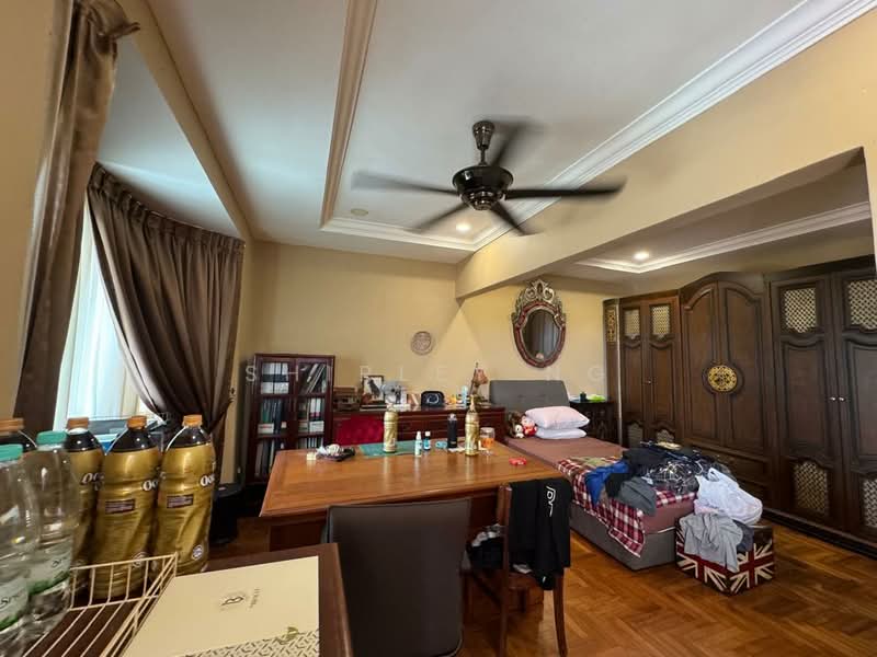 Rumah Berkembar untuk Dijual di Seksyen 17 (Petaling Jaya) - Shirley Ng - Bedroom - PropertyGuru.com.my