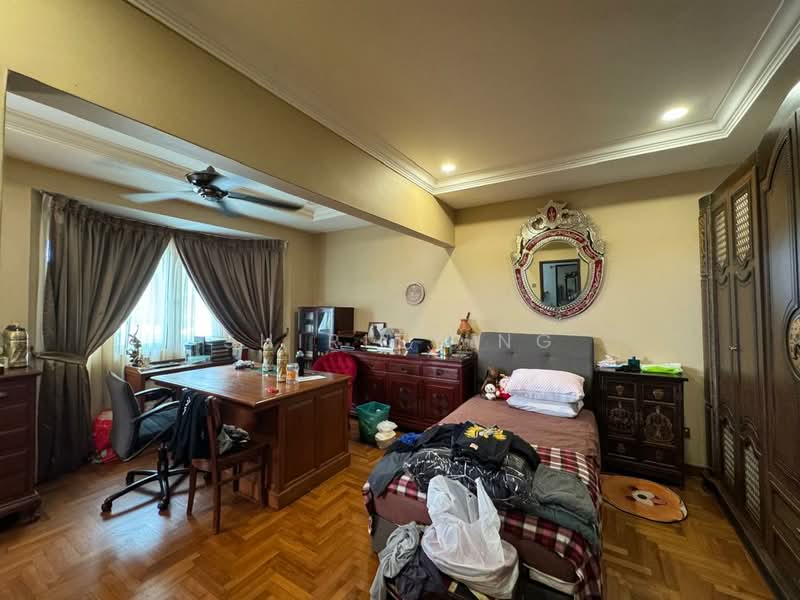 Rumah Berkembar untuk Dijual di Seksyen 17 (Petaling Jaya) - Shirley Ng - Bedroom - PropertyGuru.com.my
