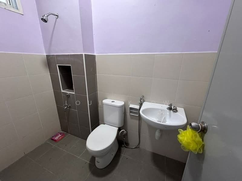 Rumah Teres 2.5 Tingkat untuk Dijual di Taman Seri Orkid (Skudai) - Louis Khow - PropertyGuru.com.my