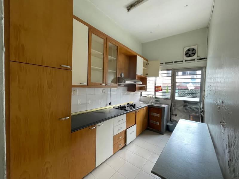 Rumah Teres 2 Tingkat untuk Disewa di Taman Sentosa (Johor Bahru) - Ken Liew - PropertyGuru.com.my