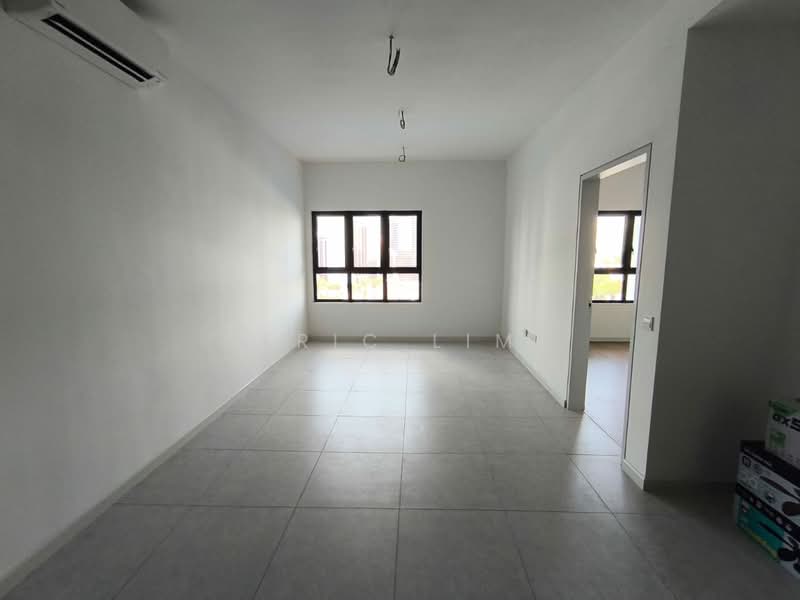 Servis Apartment untuk Disewa di Subang Jaya City Centre (SJCC) : Teja - Eric Lim - Living Room - PropertyGuru.com.my