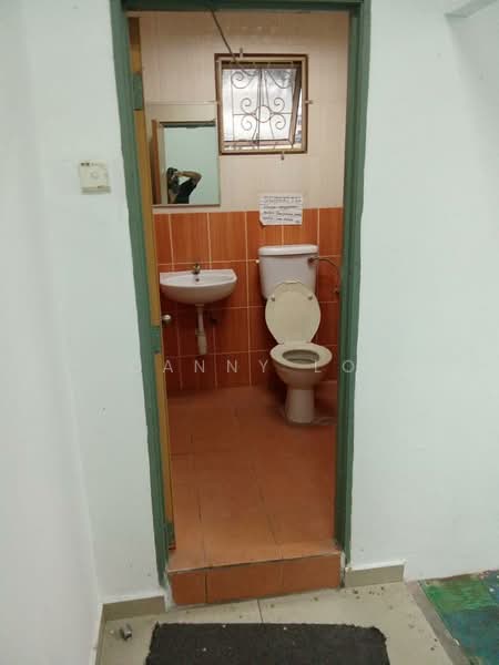 Office for Rent in Kuala Lumpur (Kuala Lumpur) - Danny Lo - Bathroom - PropertyGuru.com.my