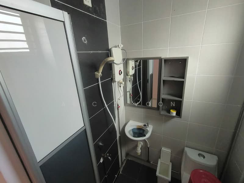 Rumah Teres 2 Tingkat untuk Disewa di Bandar Jaya Putra (Johor Bahru) - Alicia Voon - Bathroom - PropertyGuru.com.my