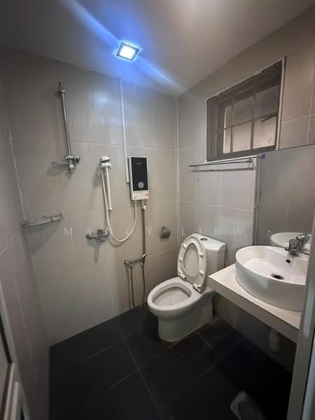 Rumah Teres 2 Tingkat untuk Dijual di Bandar Menjalara (Kuala Lumpur) - Mandy Liew - Bathroom - PropertyGuru.com.my