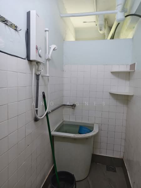 Flat for Rent at Rumah Pangsa PKNS - Ang Agnes - PropertyGuru.com.my