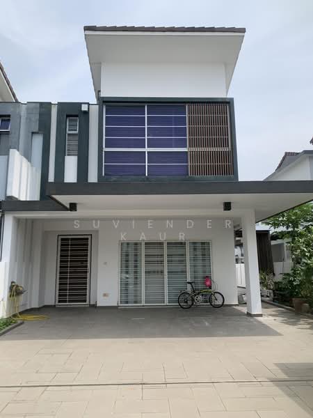 2.5-storey Terraced House for Sale in Taman Putra Prima (Puchong) - Suviender Kaur - Exterior - PropertyGuru.com.my