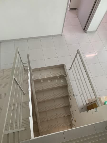 2.5-storey Terraced House for Sale in Taman Putra Prima (Puchong) - Suviender Kaur - Interior - PropertyGuru.com.my