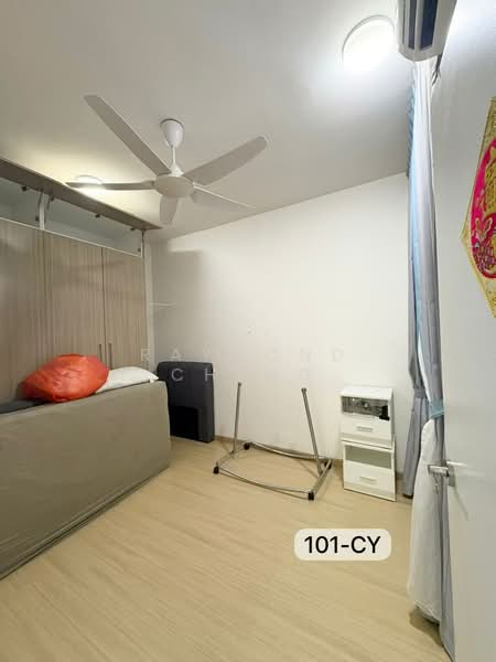 Servis Apartment untuk Disewa di Gravit8, Klang - Raymond Cheng - Bedroom - PropertyGuru.com.my