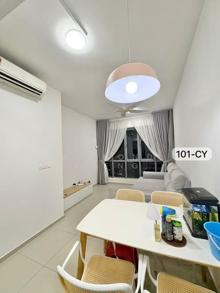 Servis Apartment untuk Disewa di Gravit8, Klang - Raymond Cheng - Living Room - PropertyGuru.com.my