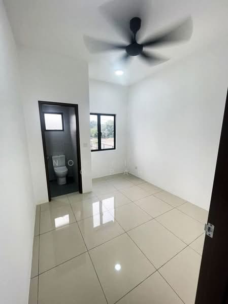 Rumah Teres 2 Tingkat untuk Dijual di Sepang (Selangor) - NoraFizah Gapar - Bathroom - PropertyGuru.com.my