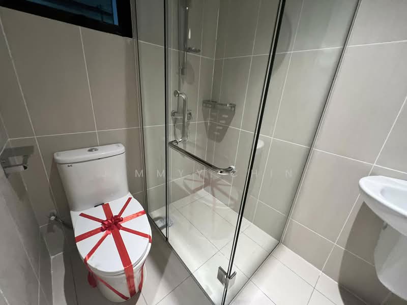 Apartment for Sale at Springfield Residence - Jimmyy Chin - Bathroom - PropertyGuru.com.my