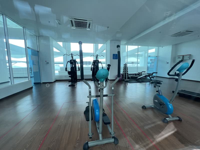 Servis Apartment untuk Disewa di The Wave Residence - Geoffery Wee - Gym - PropertyGuru.com.my