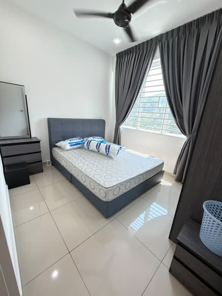 Kondominium untuk Disewa di Emerald Residence - Darren Lye - Bedroom - PropertyGuru.com.my
