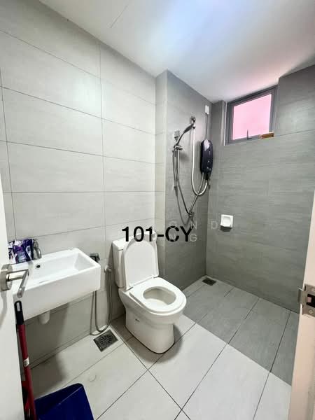 Servis Apartment untuk Disewa di Gravit8, Klang - Raymond Cheng - Bathroom - PropertyGuru.com.my