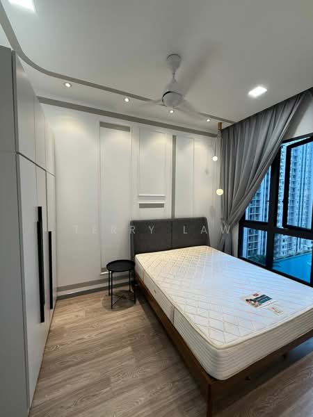 Servis Apartment untuk Dijual di Southlink - Terry Law - Bedroom - PropertyGuru.com.my