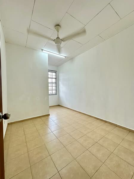 Rumah Teres 2 Tingkat untuk Disewa di Taman Cheng Utama (Cheng) - Geoffery Wee - Interior - PropertyGuru.com.my