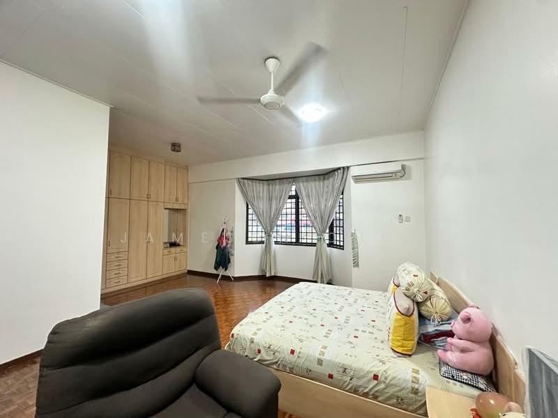 Rumah Teres 2 Tingkat untuk Dijual di Taman Ungku Tun Aminah (Skudai) - Jameson Choo - Bedroom - PropertyGuru.com.my