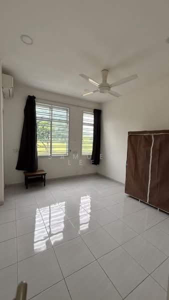Rumah Teres 2 Tingkat untuk Disewa di Taman Perniagaan Setia (Johor Bahru) - Samuel Lee - Bedroom - PropertyGuru.com.my