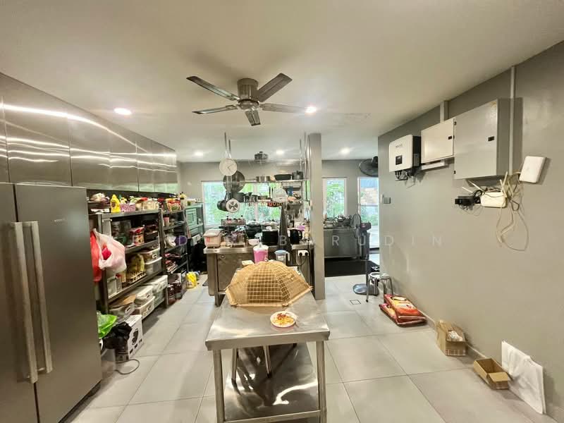 Rumah Teres 2 Tingkat untuk Dijual di Taman Zooview (Ulu Kelang) - Abid Sabarudin - Kitchen - PropertyGuru.com.my
