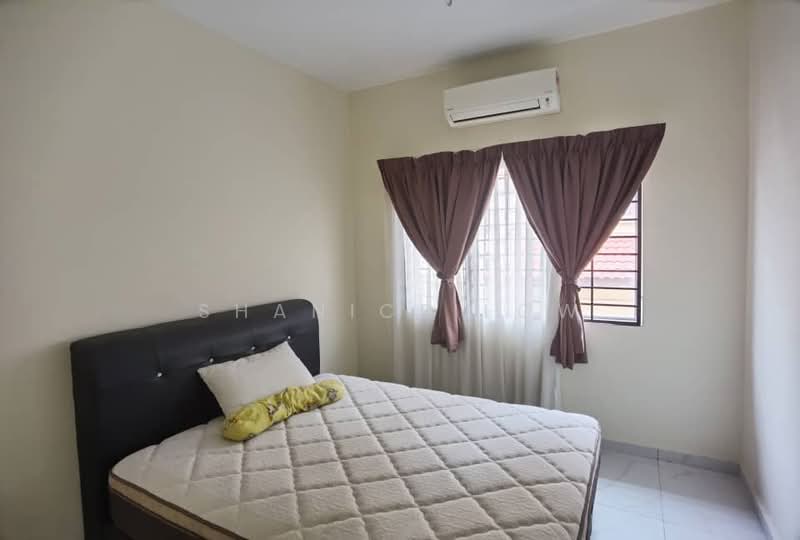 2-storey Terraced House for Sale in Taman Puchong Hartamas (Puchong) - Shanice Low - Bedroom - PropertyGuru.com.my